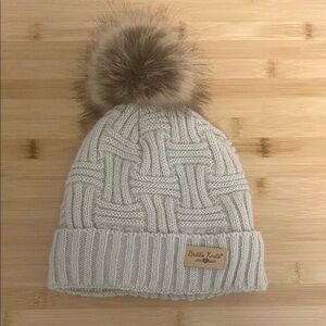 Britt's Knit Women's Teen Girl Cable Knit Beanie with Faux Fur Pom NEW Hat